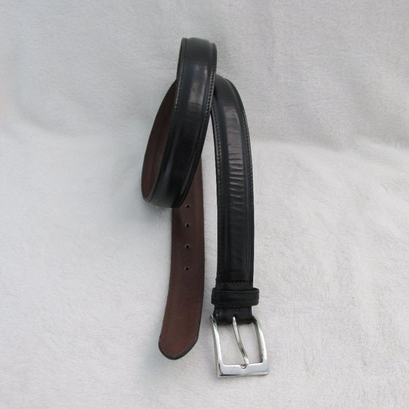 L.L. Bean Black Padded Leather Belt Single Loop Size 36/90 Classic Belt Style - Picture 1 of 9